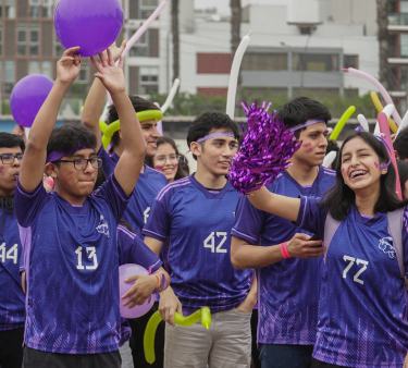 inauguracion-equipo-morado